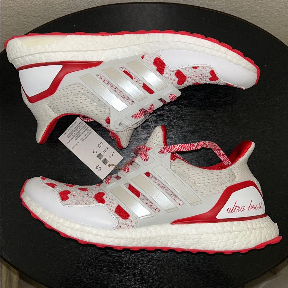 Adidas Ultraboost 1.0 ❤️ - Picture 2 of 6